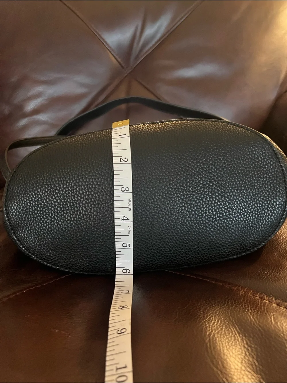GUESS Black Pebbled Leather Hobo Shoulder Bag with Silver Hardware - Picture 13 of 17